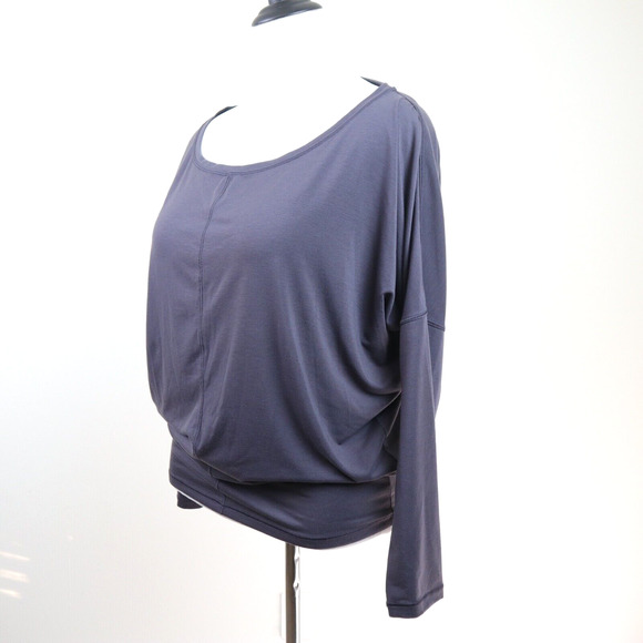 Athleta Size M Essence Flow Top Dolman Long Sleeve Jersey Knit Gray - Picture 1 of 11